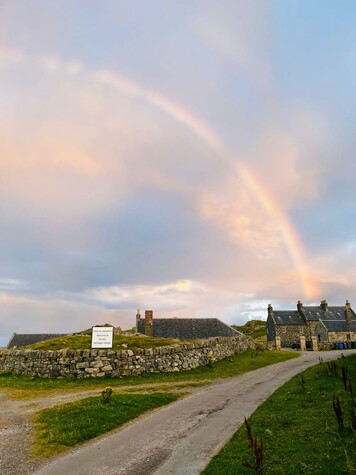 Rainbow at Hynish.jpg